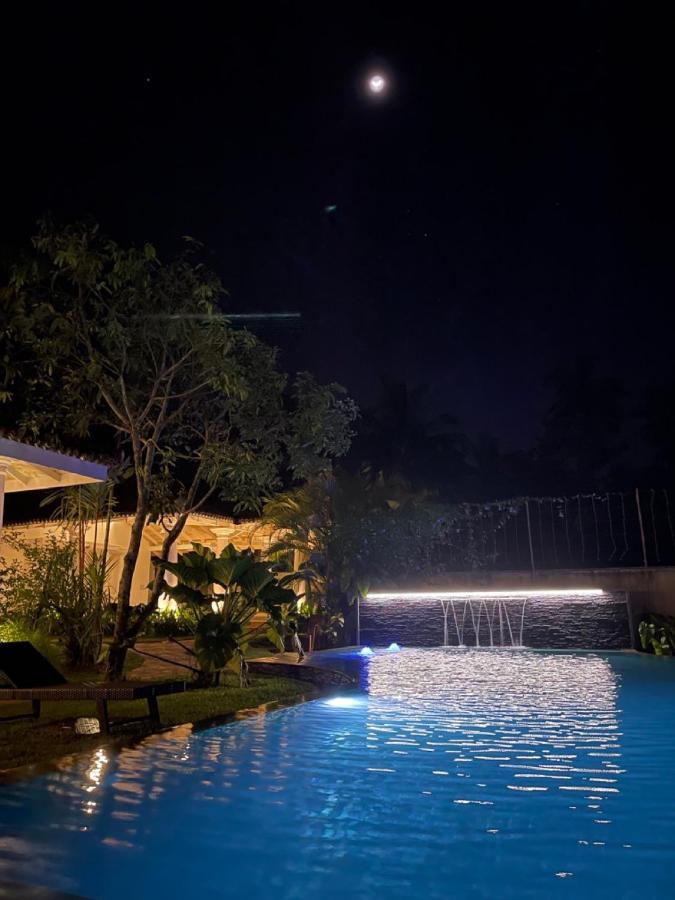 Claire Villa By Younger Villas & Resorts Ahangama Exterior photo