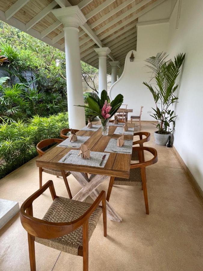 Claire Villa By Younger Villas & Resorts Ahangama Exterior photo