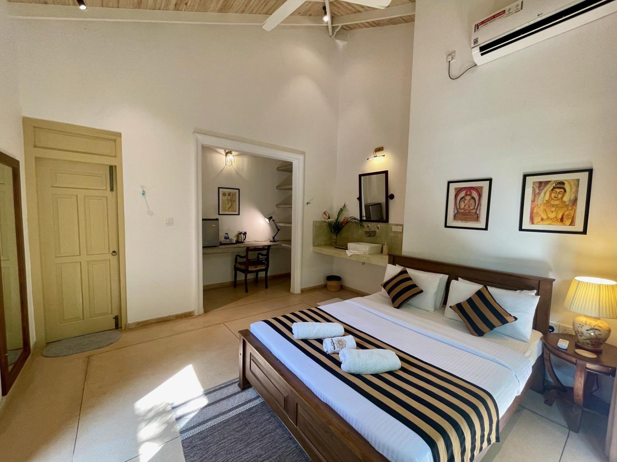 Claire Villa By Younger Villas & Resorts Ahangama Exterior photo