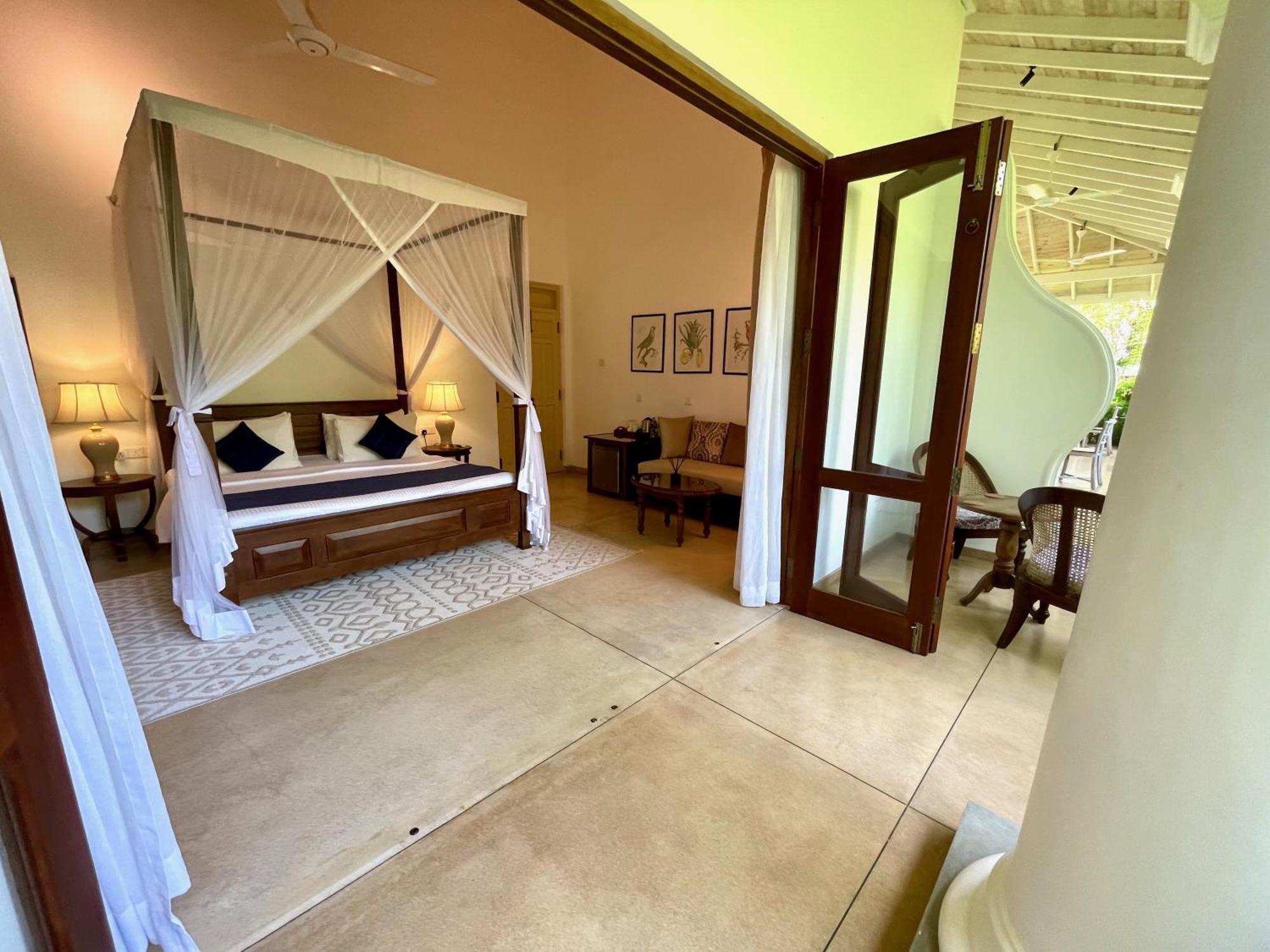 Claire Villa By Younger Villas & Resorts Ahangama Exterior photo